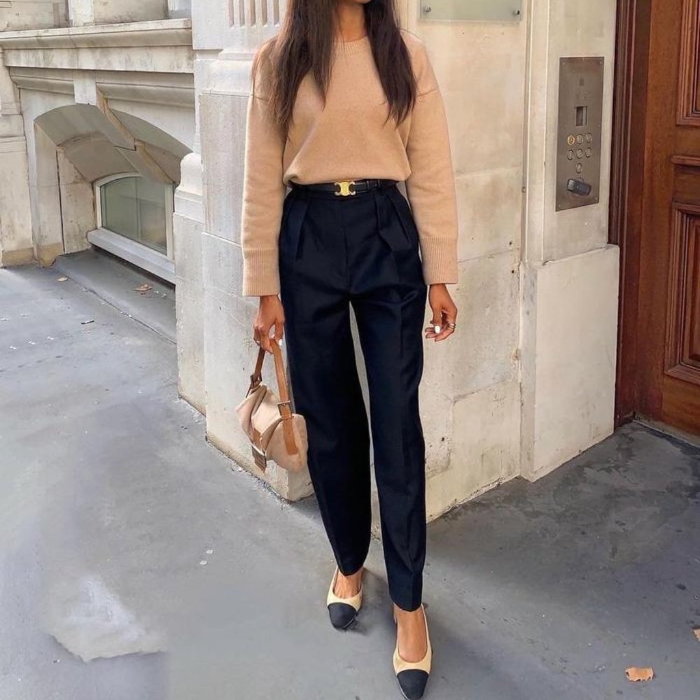 NEW CELINE SMALL TRIOMPHE BELT BLACK SZ 75- PURCHASED FROM CELINE STORE